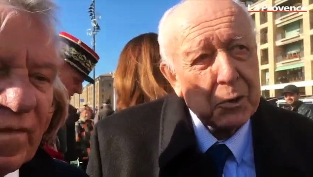 Marseille : Jean-Claude Gaudin inaugure pour la dernière fois la Foire aux santons