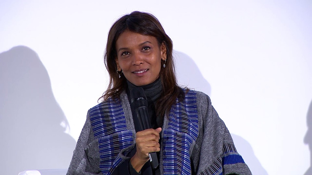 Comment la mode aura-t-elle évolué dans 10 ans ? Réponse avec Liya Kebede au Vogue Fashion Festival