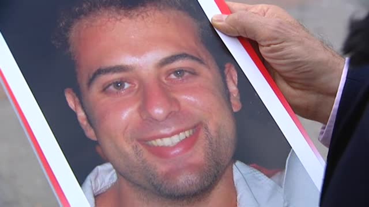 Familiares recuerdan a las víctimas de tráfico