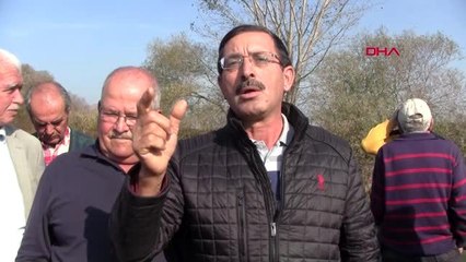 Bursa'da balık ölümlerinin yaşandığı derede maskeli basın açıklaması 2