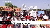 Children protest severe pollution in India after school closures