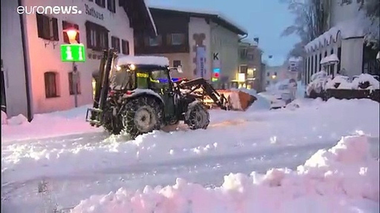 Lawinen und Hochwasser: Süden Österreichs im Chaos