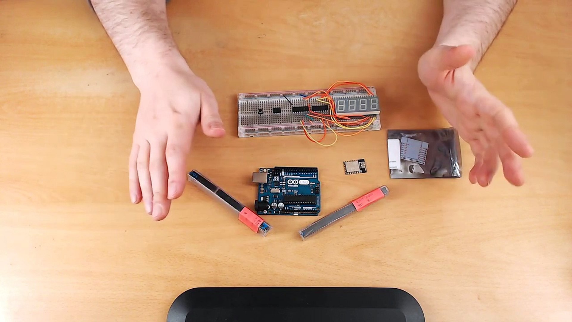⁣Introduction Arduino et microcontroleurs - Quoi ? Comment ? Pourquoi ?