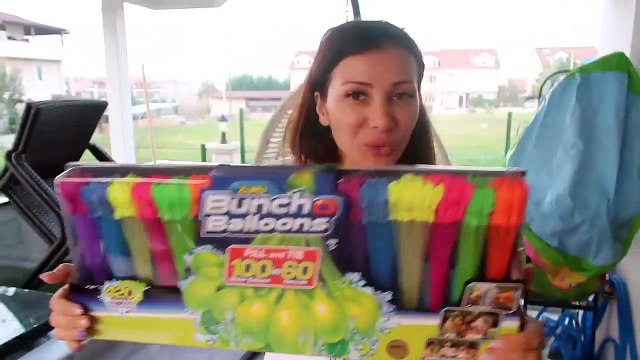 500 SU BALONUYLA SU SAVAŞI YAPTIK! WATER BALOON CHALLENGE ZURU BUNCH O BALOONS! Bidünya Oyuncak
