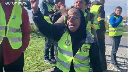 Gilets Jaunes one year on: Roadside 'big family' faces a crossroads