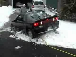 Comment sortir sa voiture de la neige