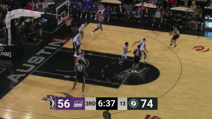 Big dunk from Chimezie Metu