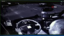 Fethiye'de feci kaza...Minibüsün sürücüsü direksiyon koltuğundan böyle fırladı