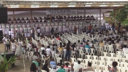 Comunidad de Bojayá despide a sus víctimas temerosa de una nueva matanza