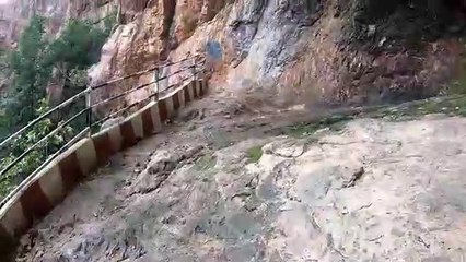 Kachargad Gufa _ Gondia Tourist Places _ WaterFall In Gondia _ कचारगड गुंफा ( 360 X 640 )