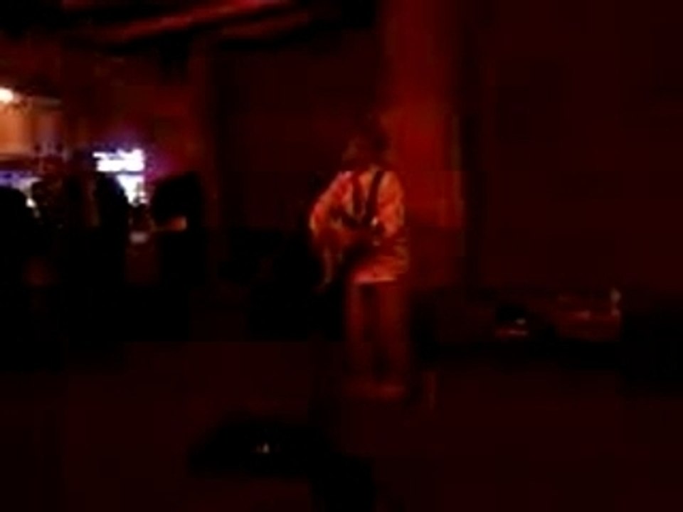 suite 2 mon chanteur préféré place saint michel paris