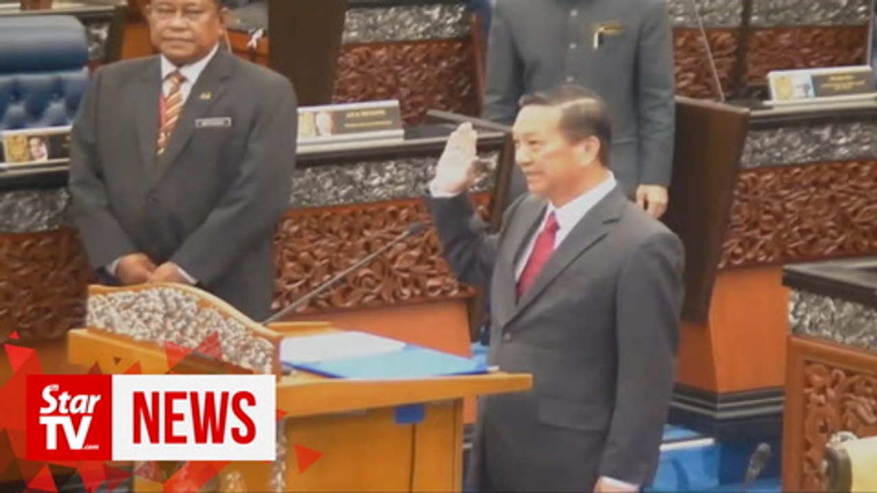 Wee Jeck Seng sworn in as Tanjung Piai MP