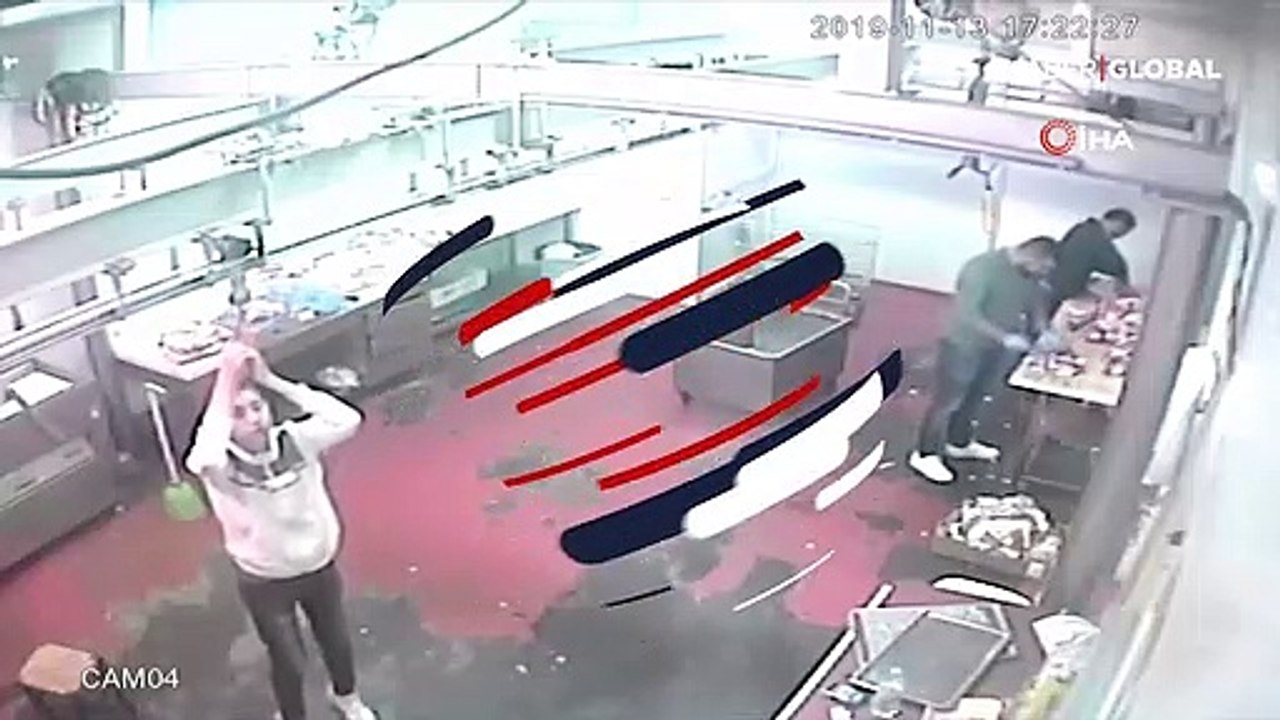 Kasapta akrobasi planladığı gibi gitmedi