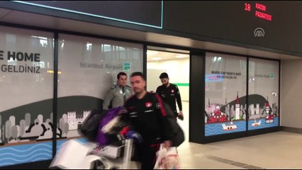A Milli Futbol Takımı, Türkiye'ye döndü - İSTANBUL
