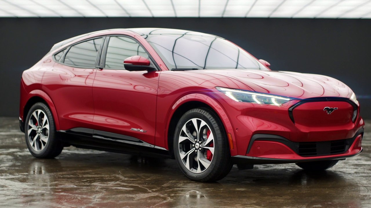 Ford Mustang Mach-E :  le nouveau SUV électrique Mustang en détail