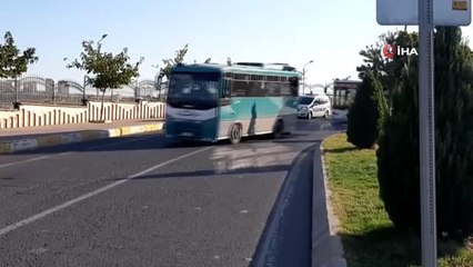 Virajı alamayan otomobil takla attı
