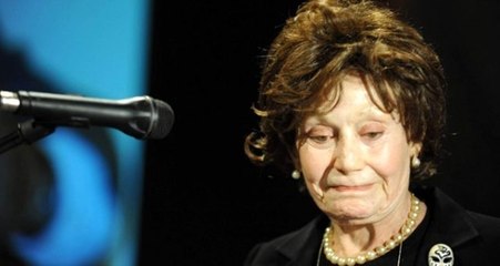 Dün akşam vefat eden Yıldız Kenter'in sınıf arkadaşı tiyatrocu Jale Birsel de hayatını kaybetti