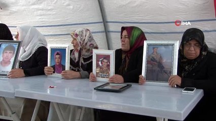 HDP önündeki ailelerin evlat nöbeti 77'nci günde