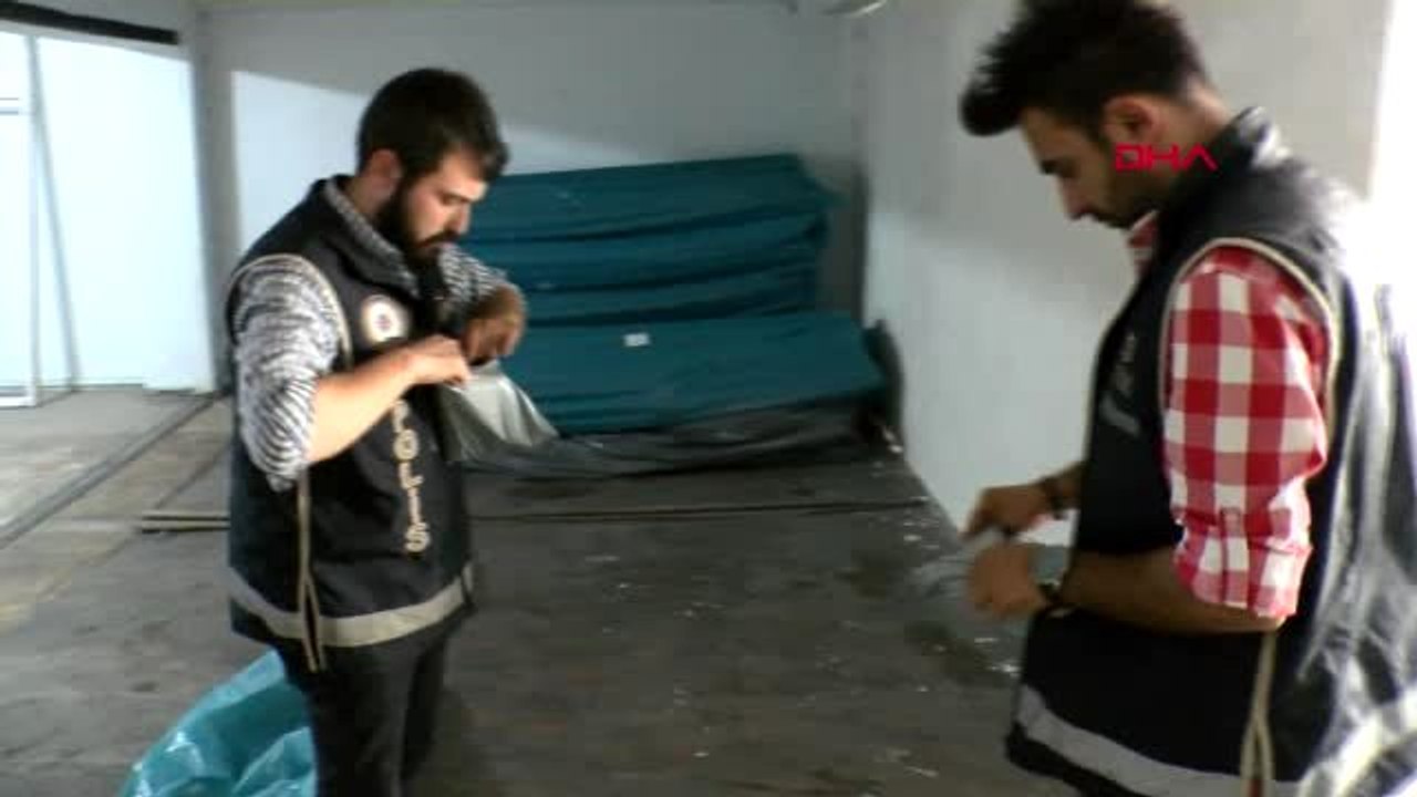 Adana'da 4 bin 560 sahte viski aroması ele geçirildi