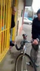 A NASA tem de conhecer este homem.