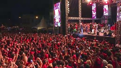 "La lucha no acabó", dice Lula ante multitud de seguidores