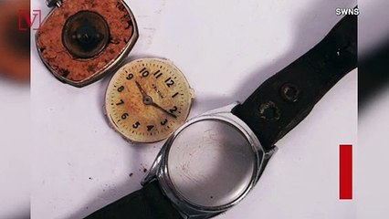 Dominoes with Hidden Maps and a Pencil with a Dagger! Rare WWII POW 'Escape Kits' Go Under the Hammer