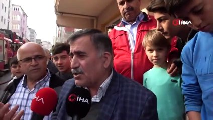 Pendik’te Binanın Çatısının Alev Alev Yandığı Anlar Kamerada