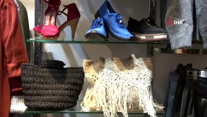 Ayakkabı ayağını vurunca çareyi kendisi buldu "Örgü Ayakkabı"