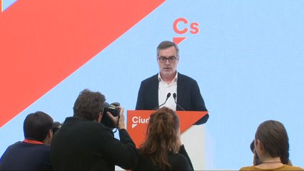 Villegas en rueda de prensa en la sede de Cs