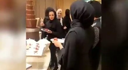 Türkiye İslamcı sosyetenin bu hoş geldin partisini tartışıyor