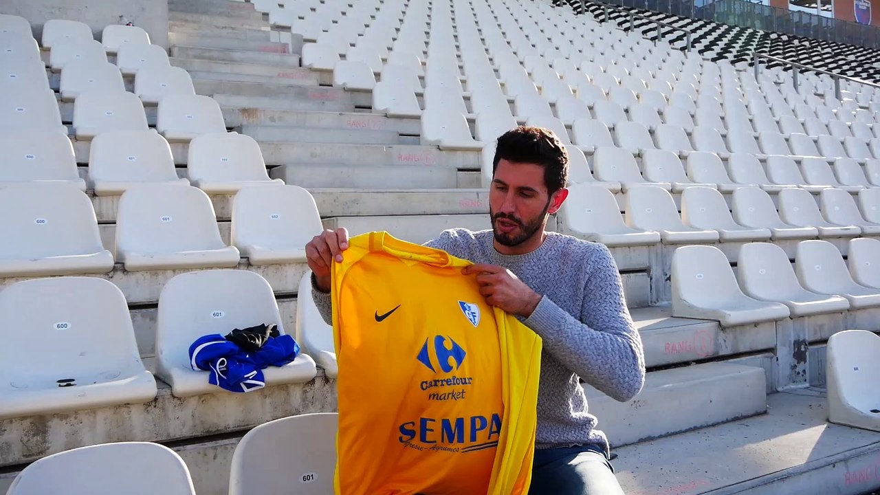 Bonus les Yeux dans Maubleu : maillots, modèles et Stade des Alpes