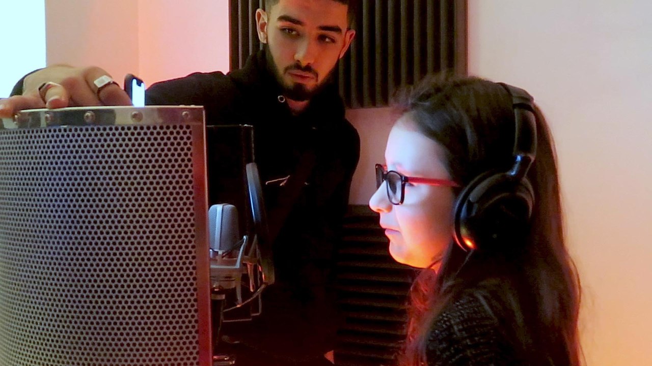 Une chanson pour Tallia, la pré-ado de 10 ans agressée au collège dans l'Oise