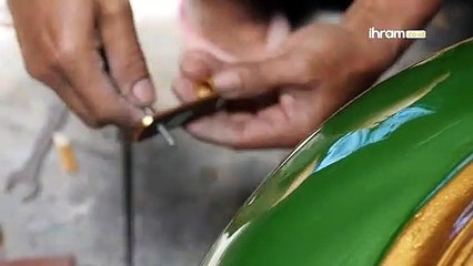 Teknologi Digital Bantu Pengrajin Alat Musik Islami