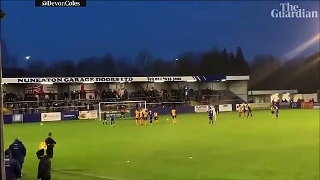 Comment éteindre un stade en tirant un penalty