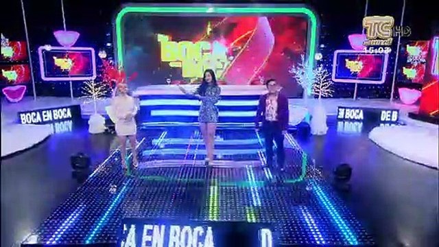 Tatiana Macias 10 años junto a su esposo