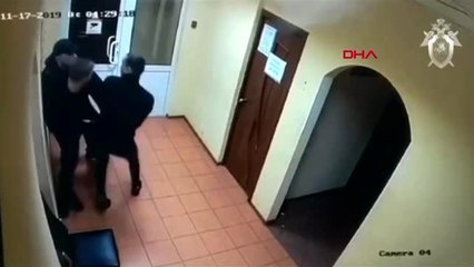 Bardan kovulan alkollü adam, pompalı ile dehşet yaşattı