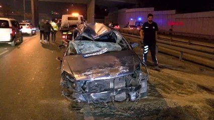 Vatan caddesi'nde otomobil taklalar atarak karşı şeride geçti: 4 yaralı