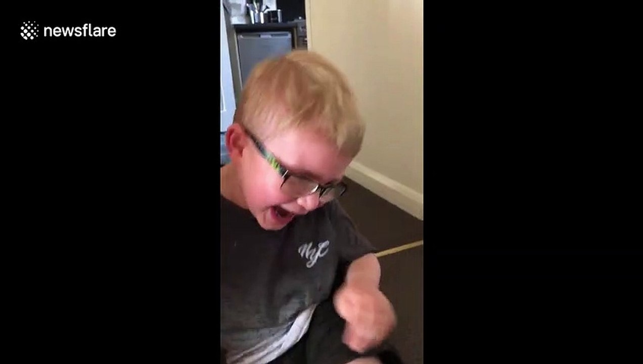A non-verbal autistic 4-year-old boy adorably laughs and then speaks for the first time in the UK
