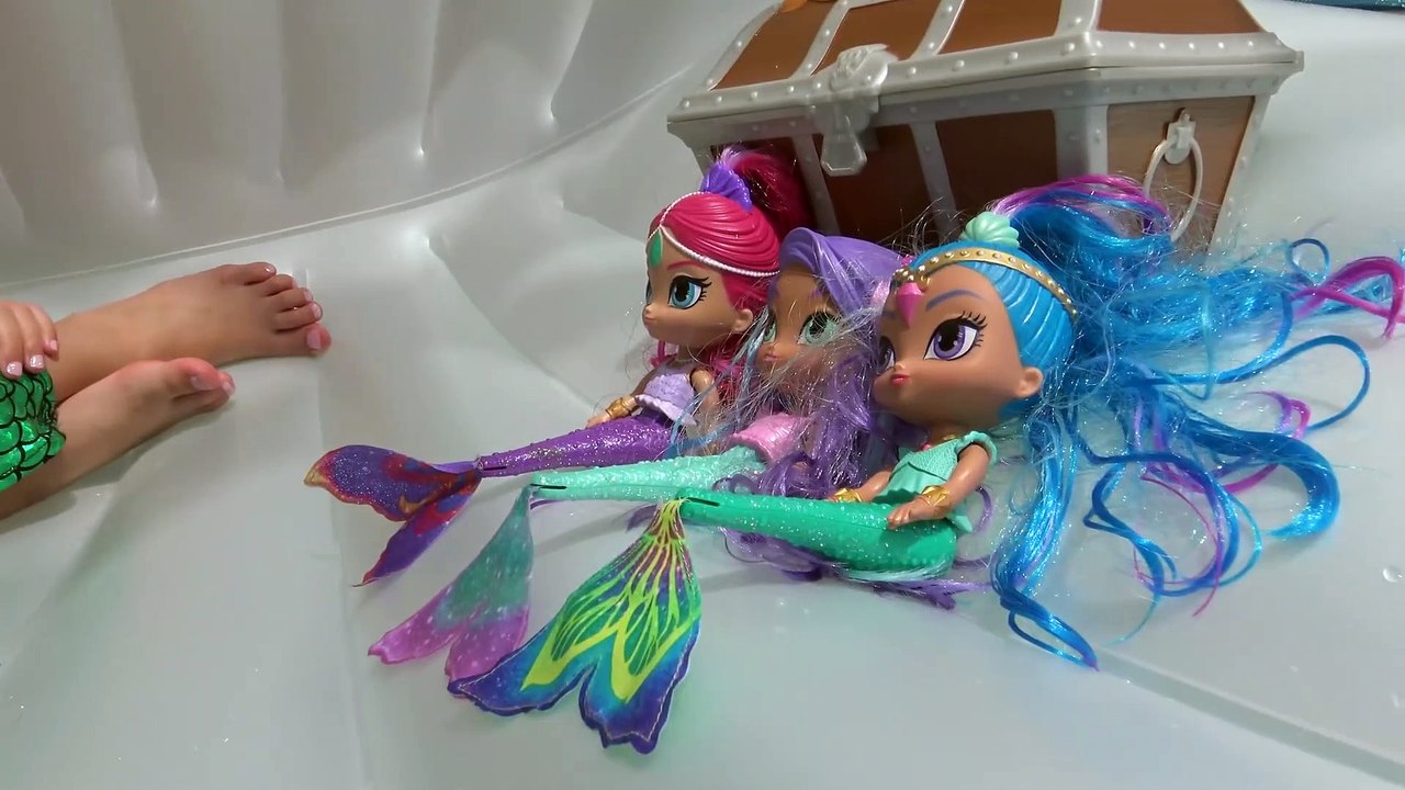 Sophia, Isabella e Alice - Princesa Ariel e Shimmer e Shine Descobrindo Tesouros