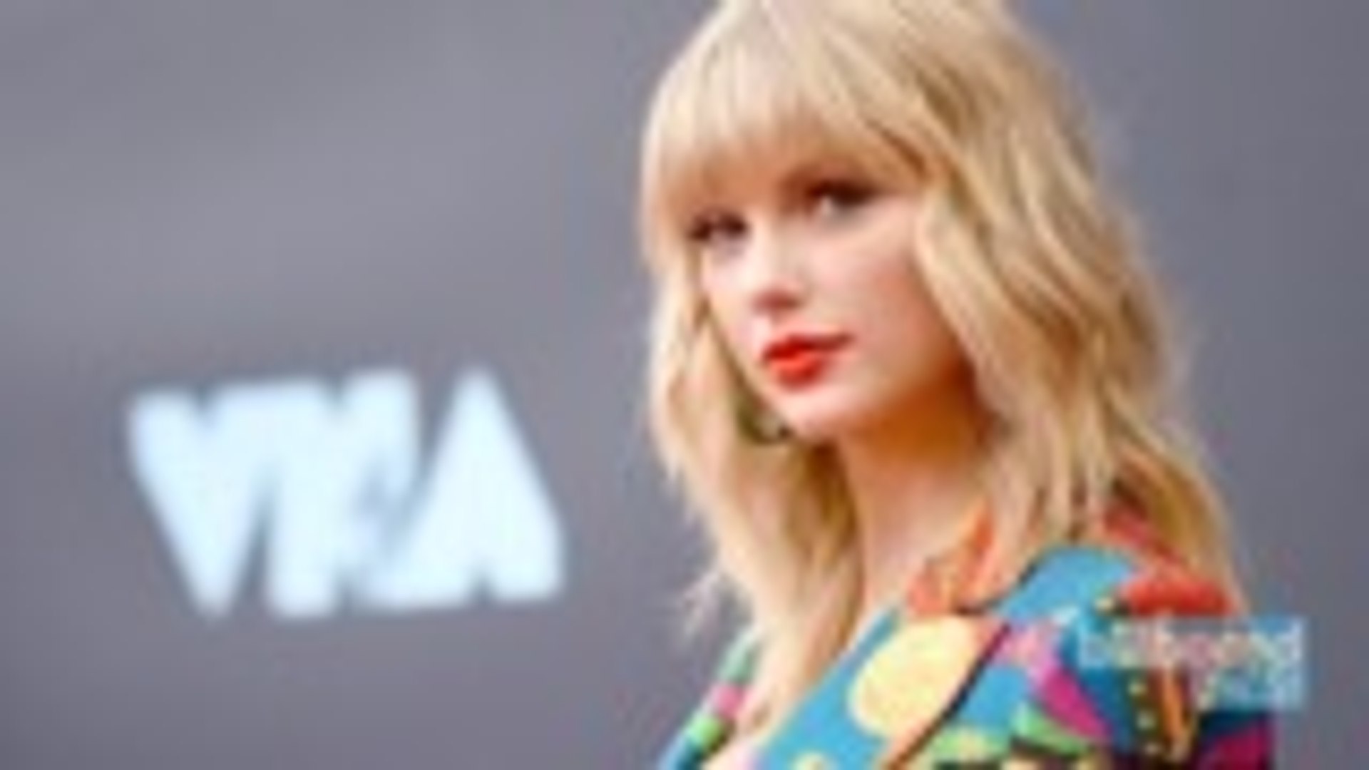 Taylor Swift to Receive Woman of the Decade at Billboard's Women in Music | Billboard News