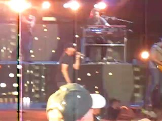 Cole Swindell performing i hope you get loney tonight in Atlanta Georgia july 26th 2019