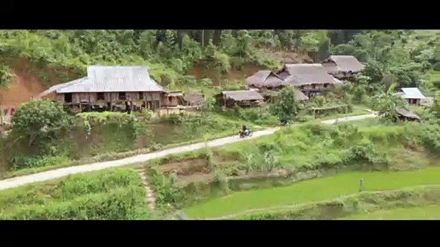 Carnets d'Asie, Voyage à moto au Vietnam