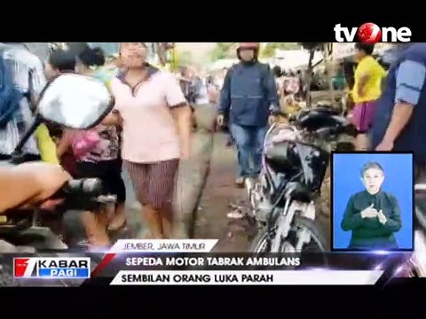 Ambulans Sedang Angkut Pasien Tabrak 4 Motor