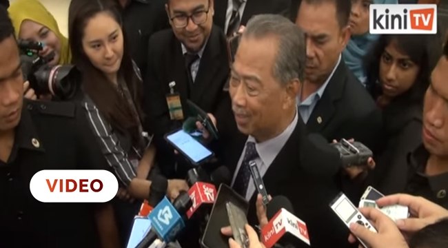 'Saya tak tahu' - Muhyiddin ulas MP kumpul di rumah Azmin