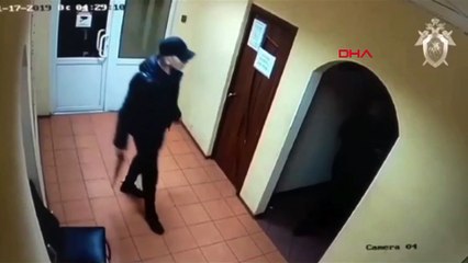 Bardan kovulan alkollü adam, pompalı ile dehşet yaşattı