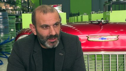 'Klasik araba' görünümlü koltuk takımı ve çalışma masası üretiyorlar - BURSA