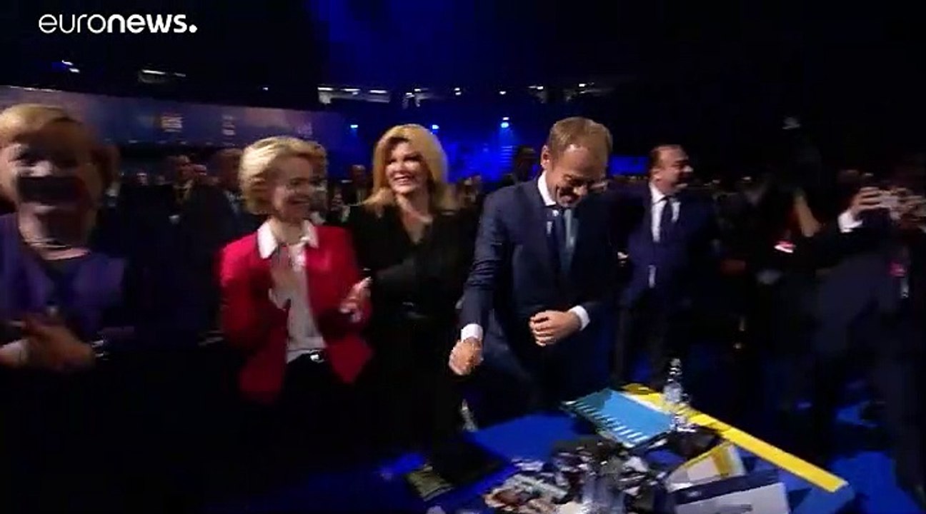 Tusk nomeado presidente do Partido Popular Europeu