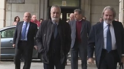 Cárcel para Griñán e inhabilitación para Chaves por los ERE