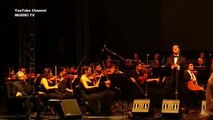 ZÜLFÜ LİVANELİ & Senfoni Orkestrası - Gün Olur Alır Başımı Giderim (Konser/Canlı)