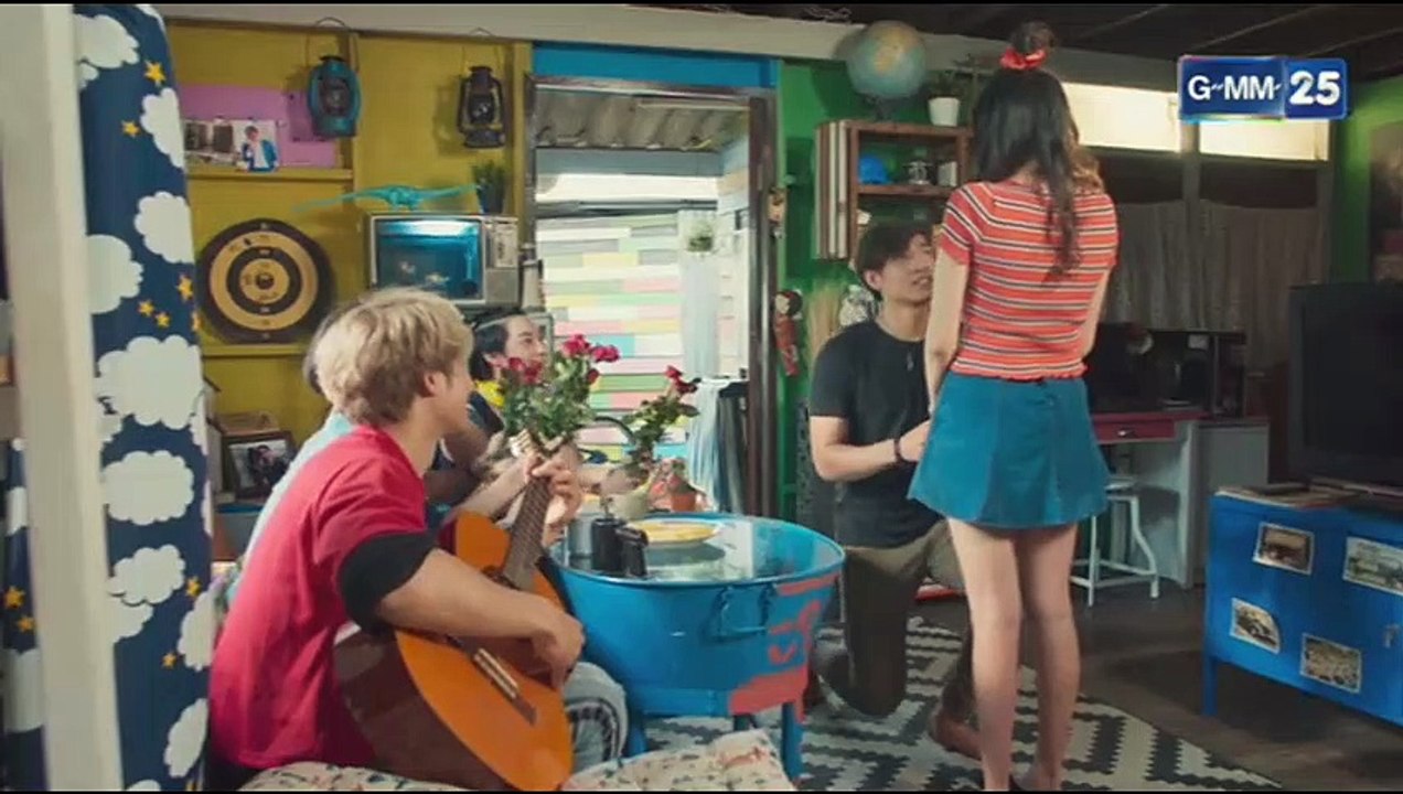 ใจกลางเมือง Bangkok Buddies ตอนจบ EP.13 ย้อนหลัง  วันที่ 19 พฤศจิกายน 2562 ล่าสุด